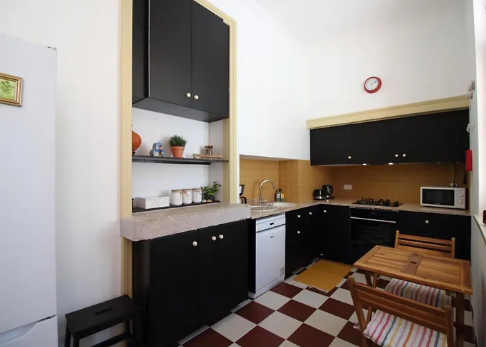 Casa 11 Cravos By Lovelystay * Figueira da Foz